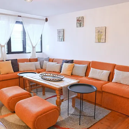 Διαμέρισμα 4 Bdr House Monument Of Culture & Architecture By Flat Mаnаger *