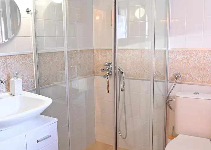 Apartment 4 Bdr House Monument Of Culture & Architecture By Flat Mаnаger