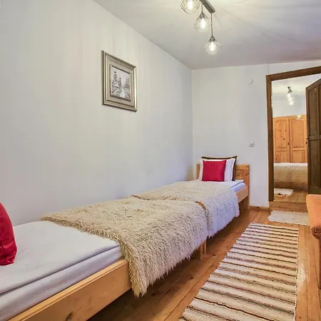 4 Bdr House Monument Of Culture & Architecture By Flat Mаnаger *