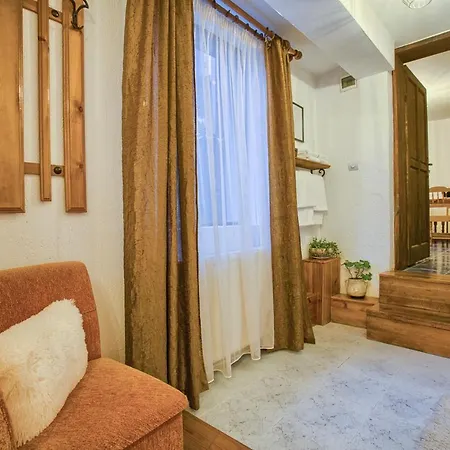 4 Bdr House Monument Of Culture & Architecture By Flat Mаnаger 公寓 班斯科