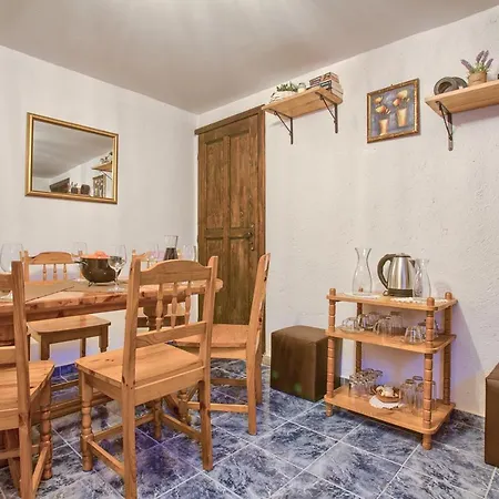 4 Bdr House Monument Of Culture & Architecture By Flat Mаnаger 公寓 *