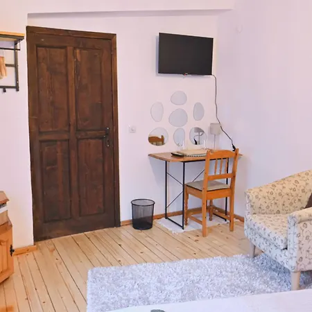 4 Bdr House Monument Of Culture & Architecture By Flat Mаnаger Апартамент *