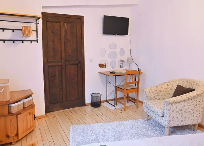 4 Bdr House Monument Of Culture & Architecture By Flat Mаnаger Апартамент *